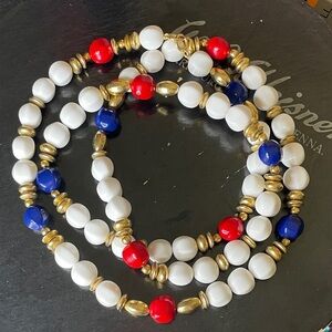 Vintage Patriotic Beadee Necklace